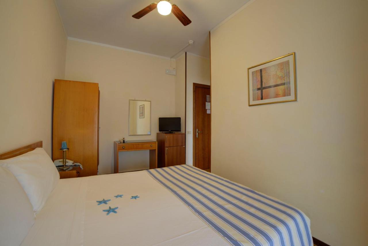 Hotel Sporting Vasto Exterior photo